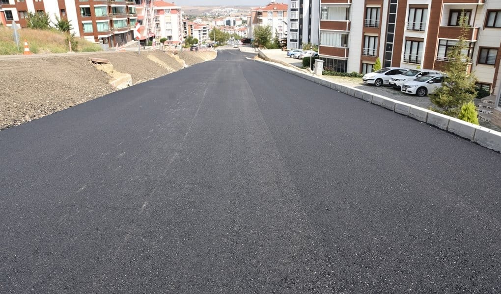 SÜLEYMANPAŞA İLÇESİ ÇANDARLIZADE İBRAHİM PAŞA CADDESİNDE YOL YAPIM