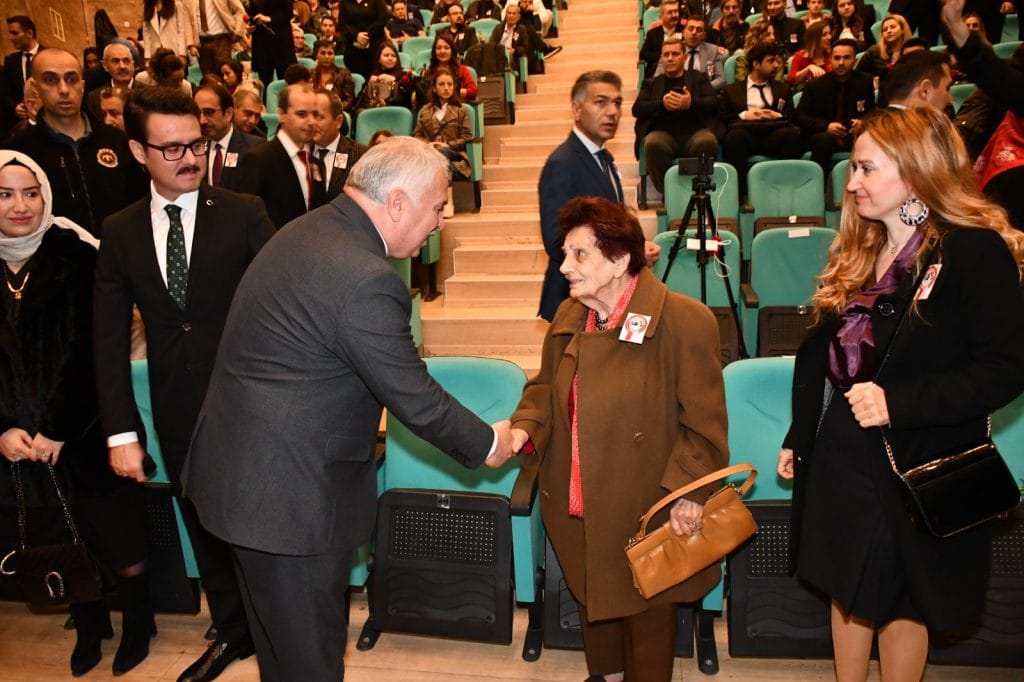 24 Kasım Öğretmenler Günü Kutlandı