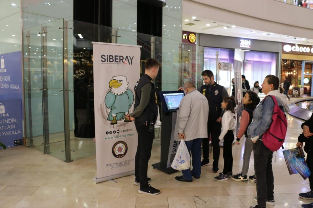 Siber Suçlarla Mücadele Şube Müdürlüğü SİBERAY Programı Kapsamında Bilgilendirme Faaliyeti