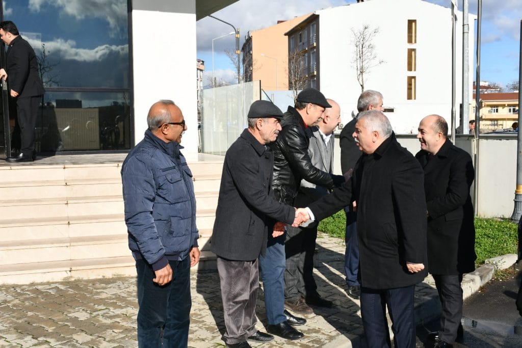 Vali Aziz Yıldırım Muratlı Cemevi’ni Ziyaret Etti